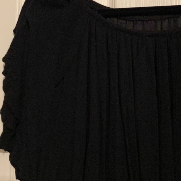 She + sky off the shoulder black dress. Size small. - Picture 4 of 6